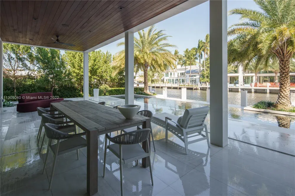 128 Fiesta Way Fort Lauderdale, FL 33301