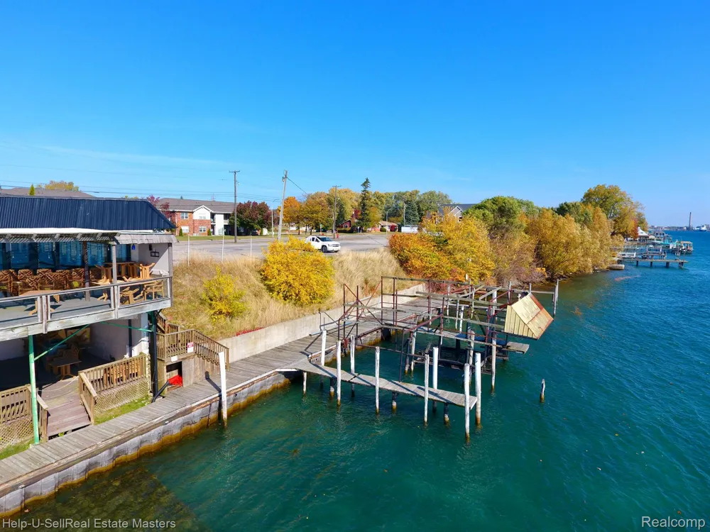 3136 MILITARY STREET Port Huron City, MI 48060