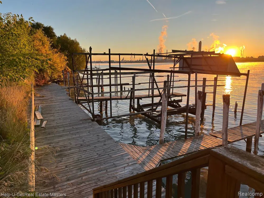 3136 MILITARY STREET Port Huron City, MI 48060