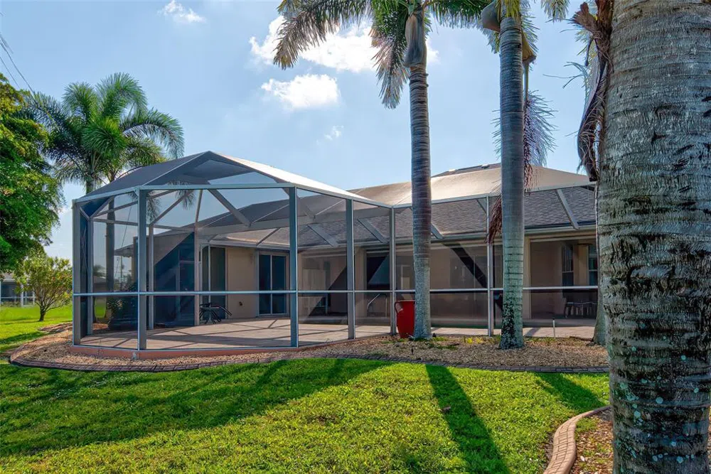 956 BOUNDARY BOULEVARD Rotonda West, FL 33947