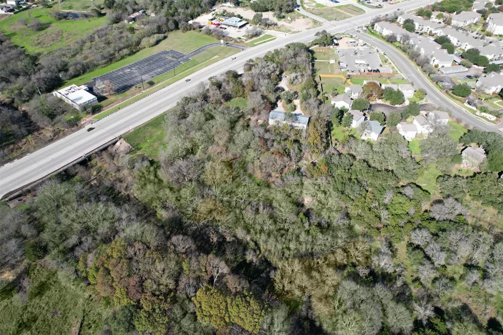 10731 Menchaca Road Austin, TX 78748