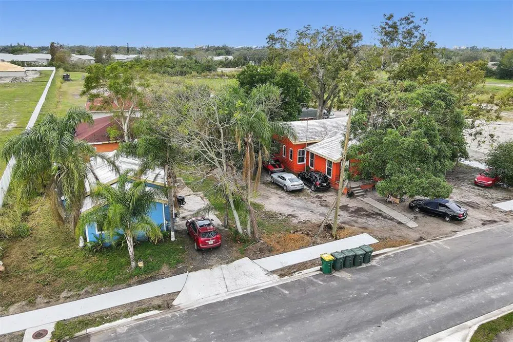 1616 23RD STREET E Bradenton, FL 34208