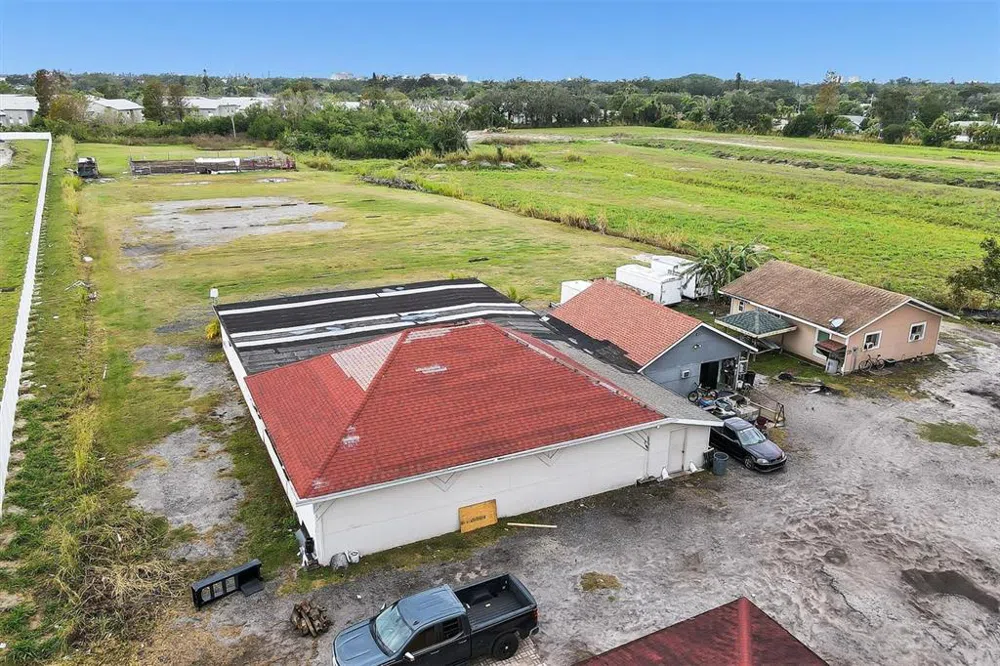 1616 23RD STREET E Bradenton, FL 34208