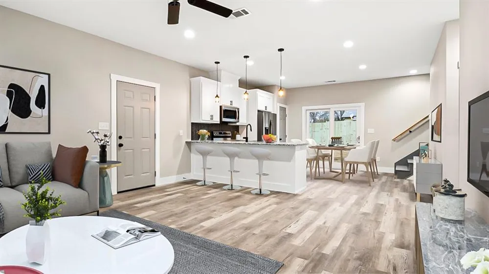 1228 S Rusk Street W Sherman, TX 75090