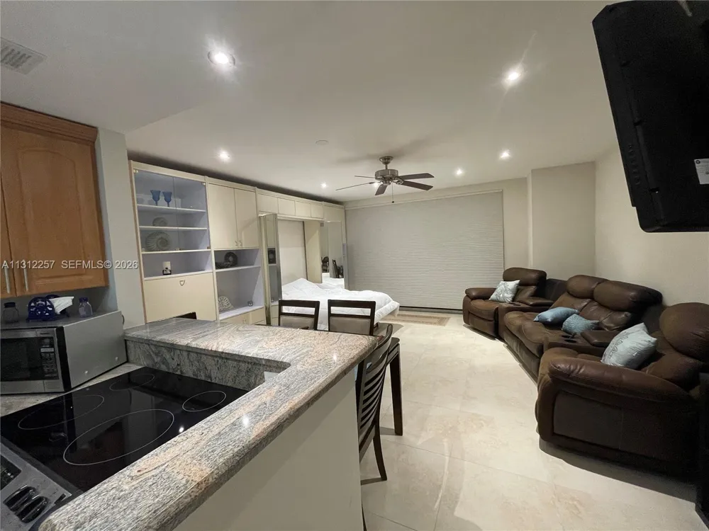3505 S Ocean Dr #108 Hollywood, FL 33019