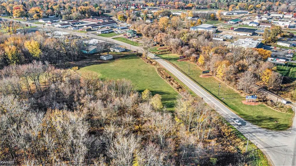 1128 Saginaw Road Vernon Township, MI 48429