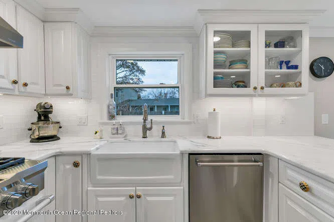51912 St Clair Avenue Spring Lake, NJ 07762