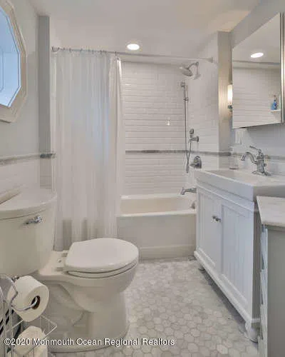 51912 St Clair Avenue Spring Lake, NJ 07762