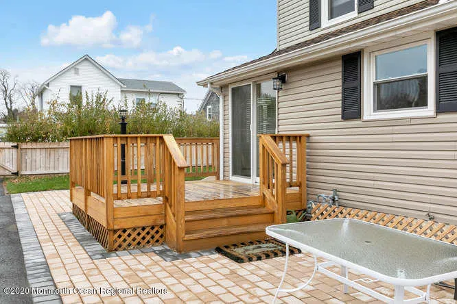 51912 St Clair Avenue Spring Lake, NJ 07762