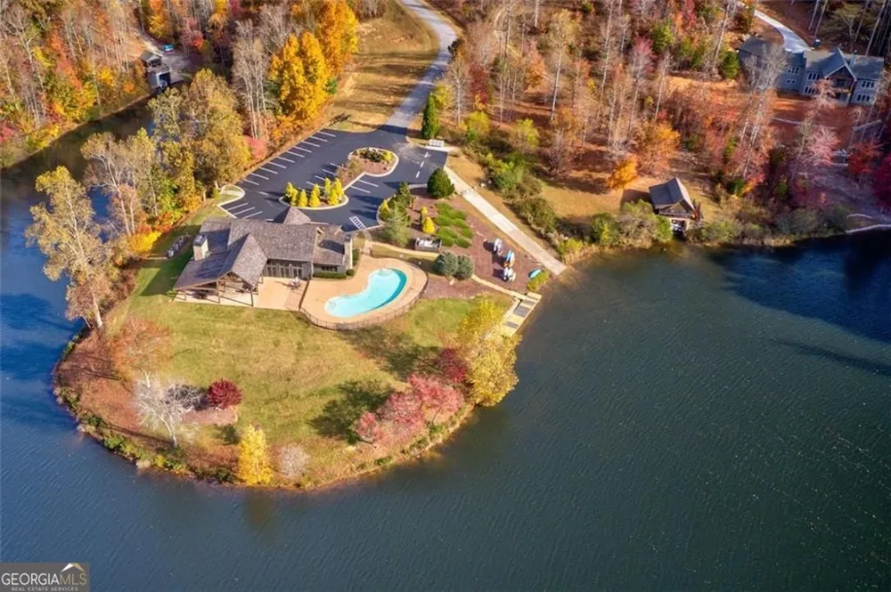 228 Stone Cliff TRCE Cleveland, GA 30528
