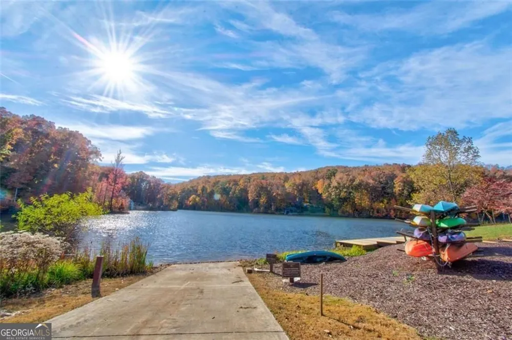 228 Stone Cliff TRCE Cleveland, GA 30528