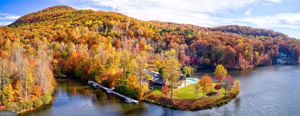 228 Stone Cliff TRCE Cleveland, GA 30528