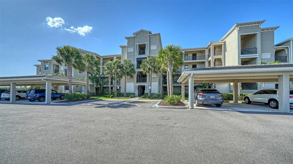 18114 GAWTHROP DRIVE #308 Lakewood Ranch, FL 34211