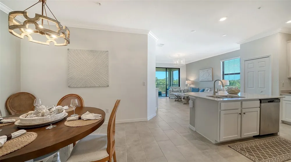 18114 GAWTHROP DRIVE #308 Lakewood Ranch, FL 34211