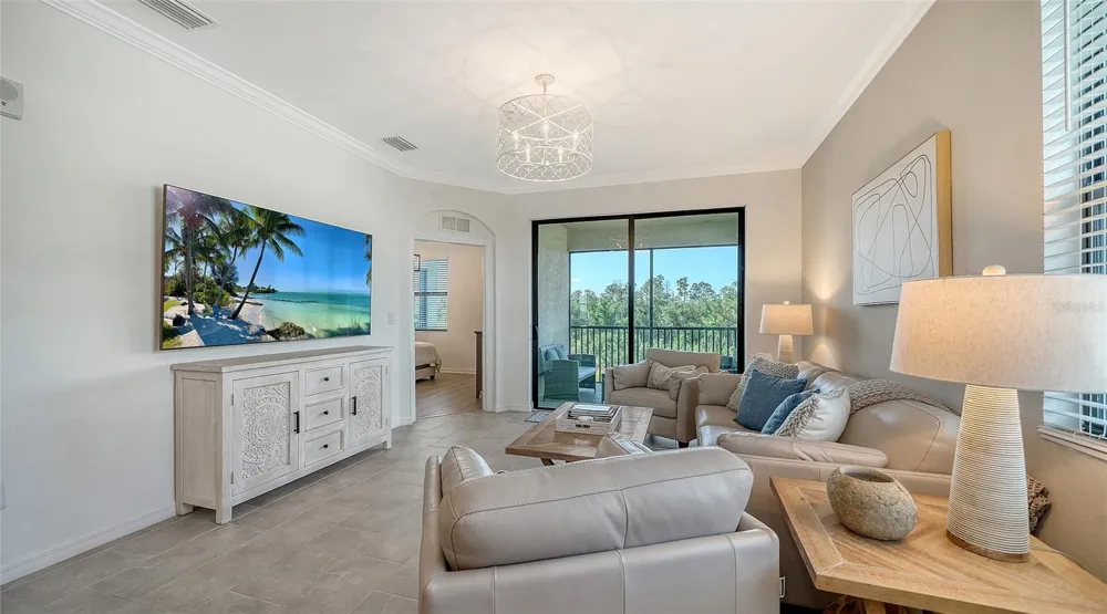 18114 GAWTHROP DRIVE #308 Lakewood Ranch, FL 34211