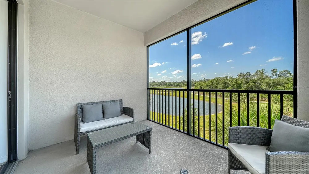 18114 GAWTHROP DRIVE #308 Lakewood Ranch, FL 34211
