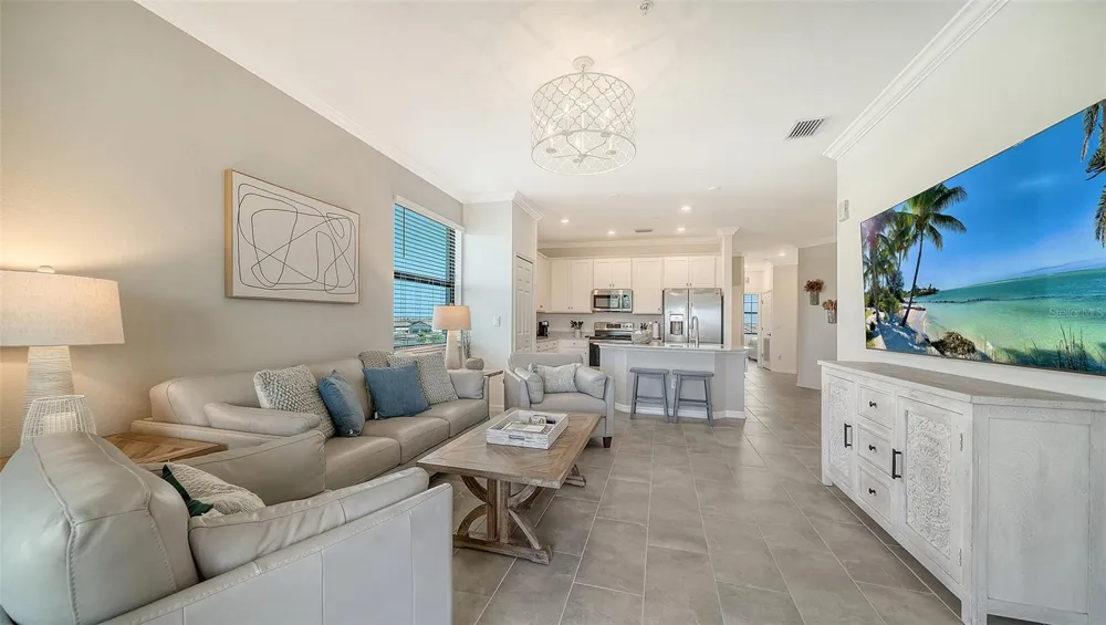 18114 GAWTHROP DRIVE #308 Lakewood Ranch, FL 34211