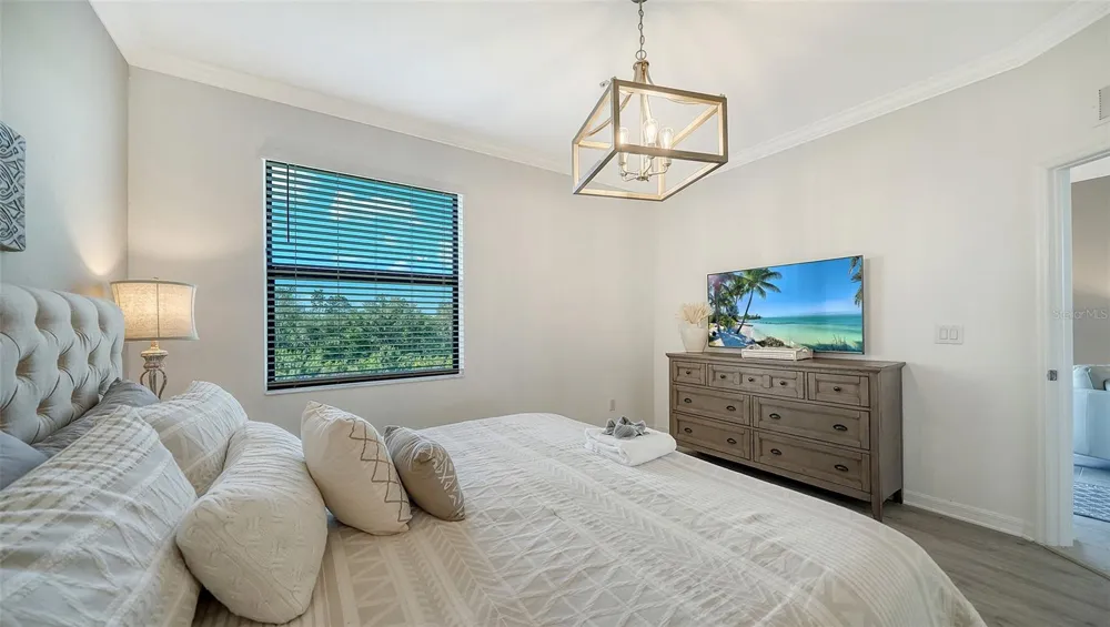 18114 GAWTHROP DRIVE #308 Lakewood Ranch, FL 34211