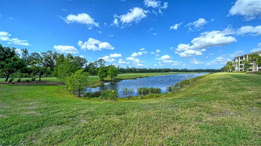 18114 GAWTHROP DRIVE #308 Lakewood Ranch, FL 34211