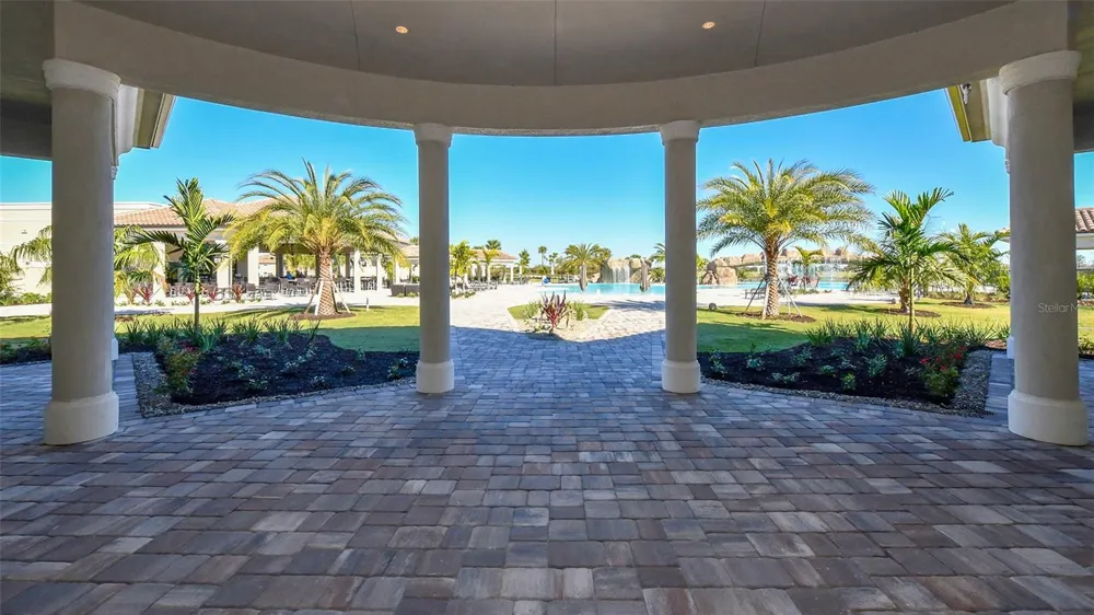 18114 GAWTHROP DRIVE #308 Lakewood Ranch, FL 34211
