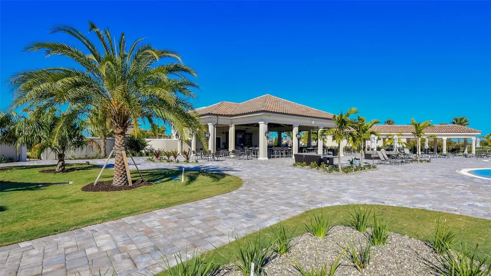 18114 GAWTHROP DRIVE #308 Lakewood Ranch, FL 34211