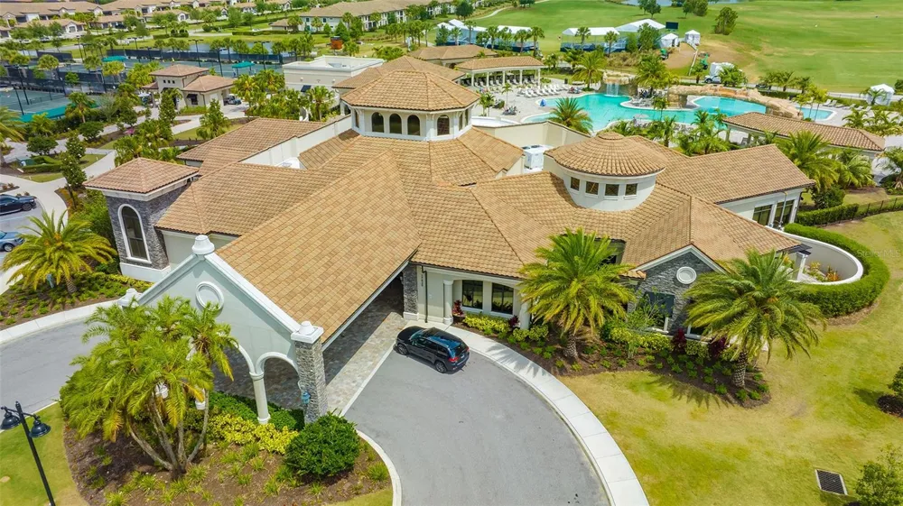 18114 GAWTHROP DRIVE #308 Lakewood Ranch, FL 34211