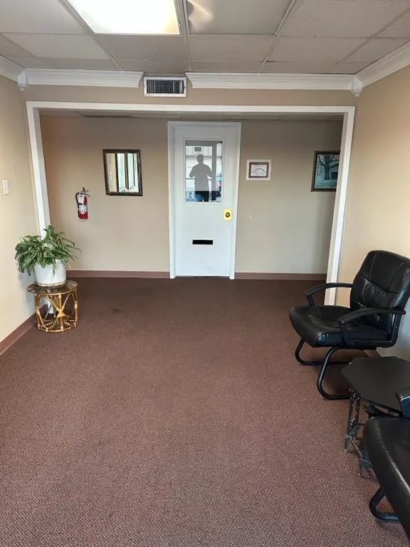 623 W Main Street Arlington, TX 76010