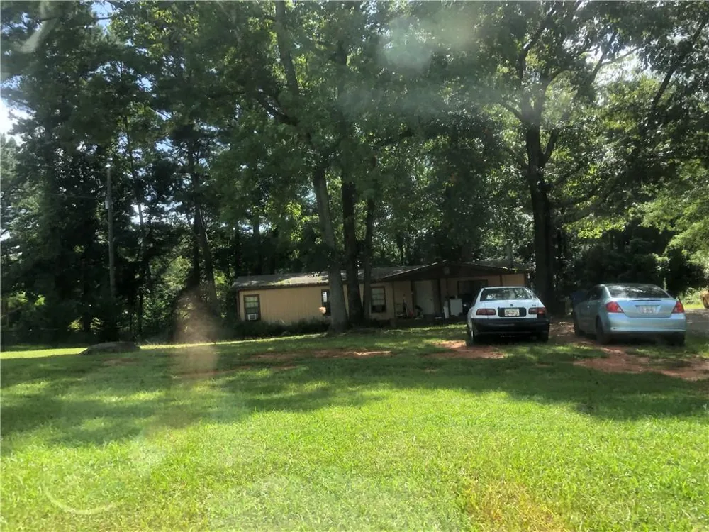 1405 Rock Springs Road Buford, GA 30519