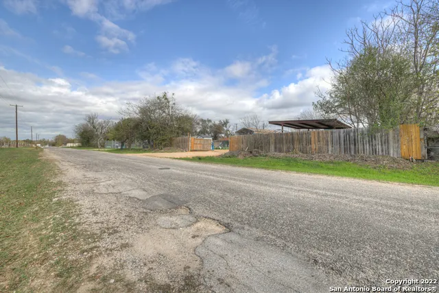 1436 S STATE HIGHWAY 46 New Braunfels, TX 78130