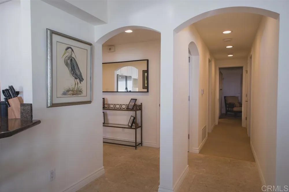 240 Coast #1B La Jolla, CA 92037