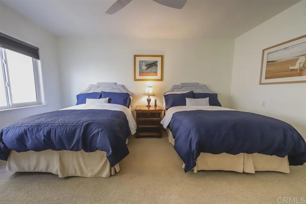 240 Coast #1B La Jolla, CA 92037