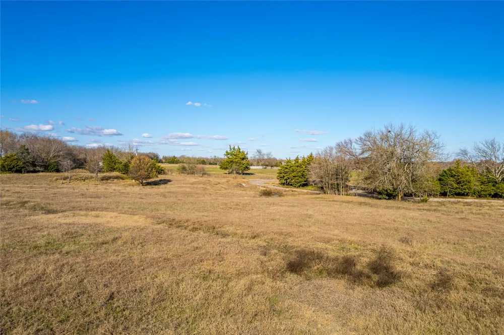 20336 S State Highway 78 Leonard, TX 75452
