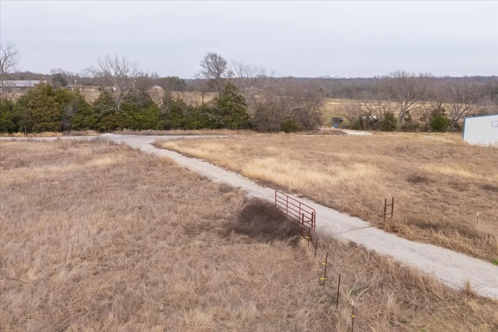 20336 S State Highway 78 Leonard, TX 75452