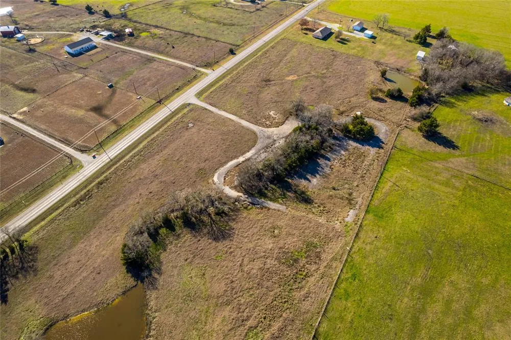 20336 S State Highway 78 Leonard, TX 75452