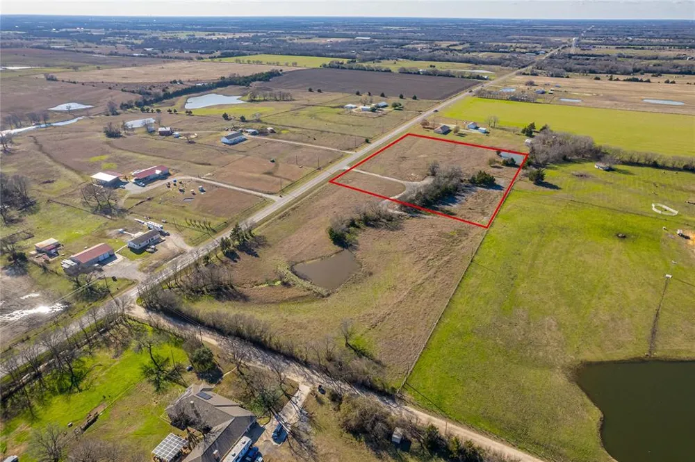 20336 S State Highway 78 Leonard, TX 75452