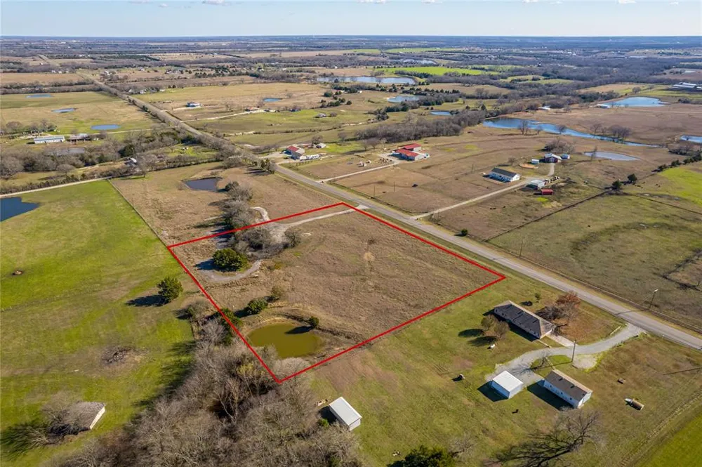 20336 S State Highway 78 Leonard, TX 75452
