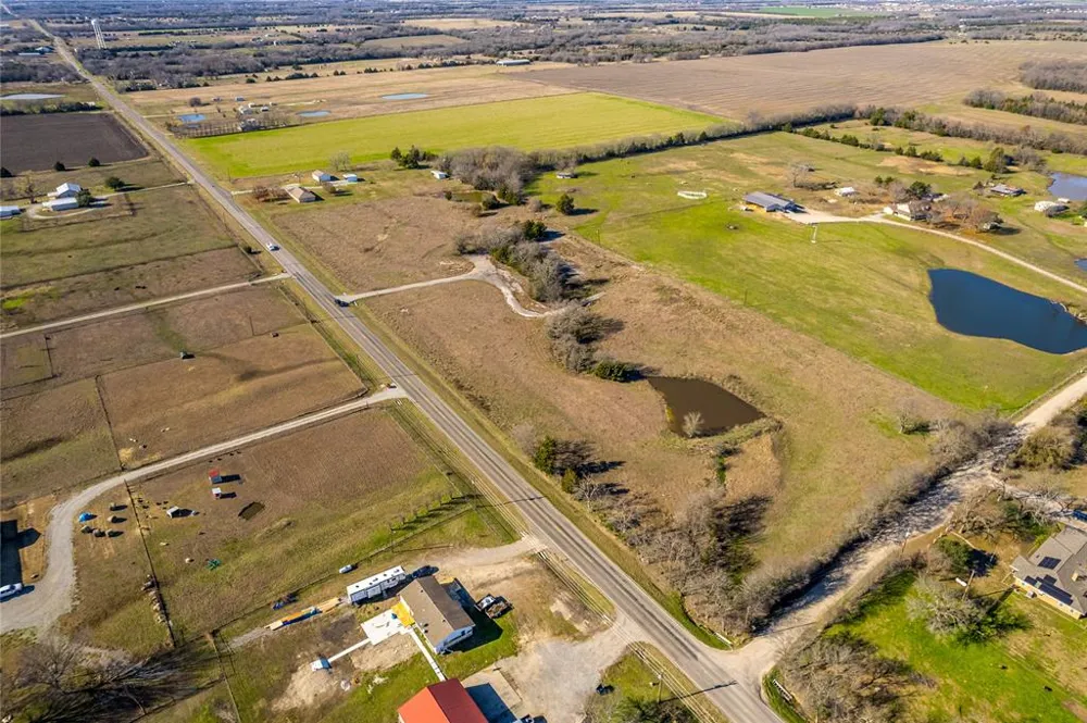 20336 S State Highway 78 Leonard, TX 75452