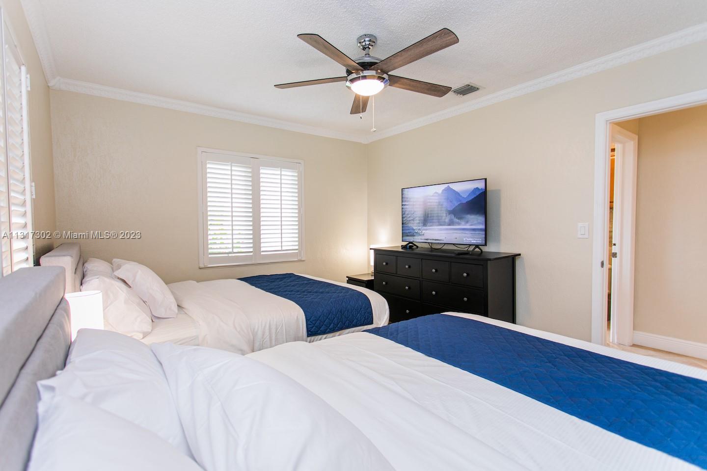 714 Harrison St Hollywood, FL 33019
