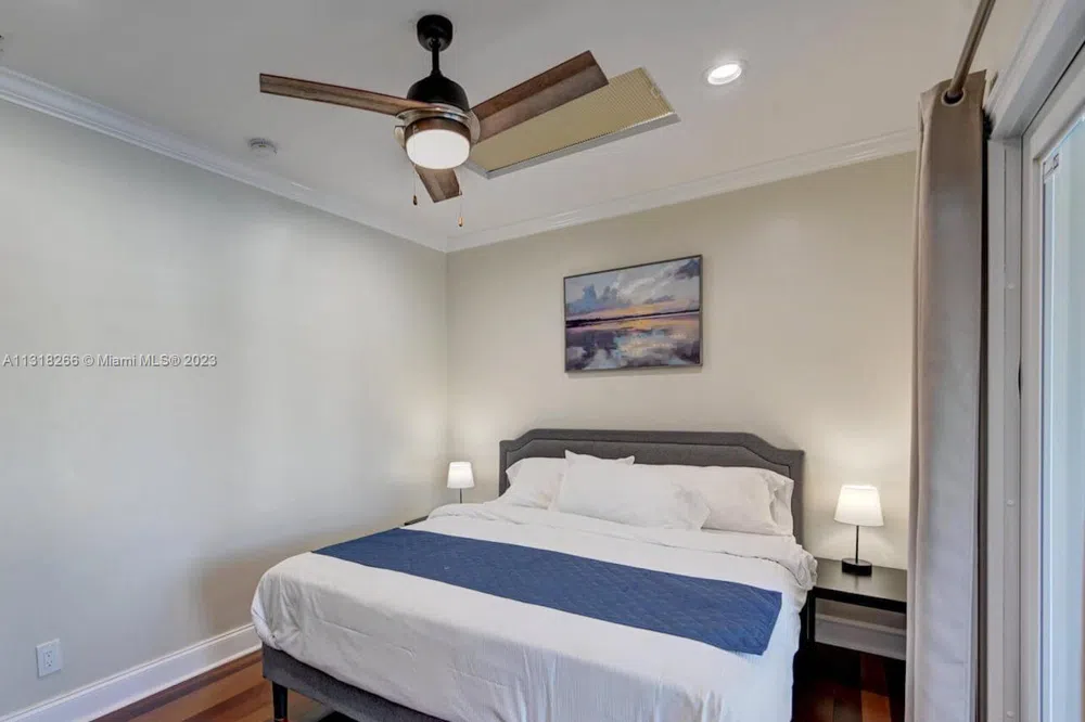 1311 Rodman St Hollywood, FL 33019