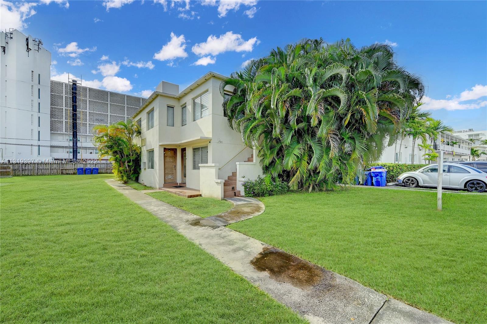 1910 Biarritz Dr Miami Beach, FL 33141