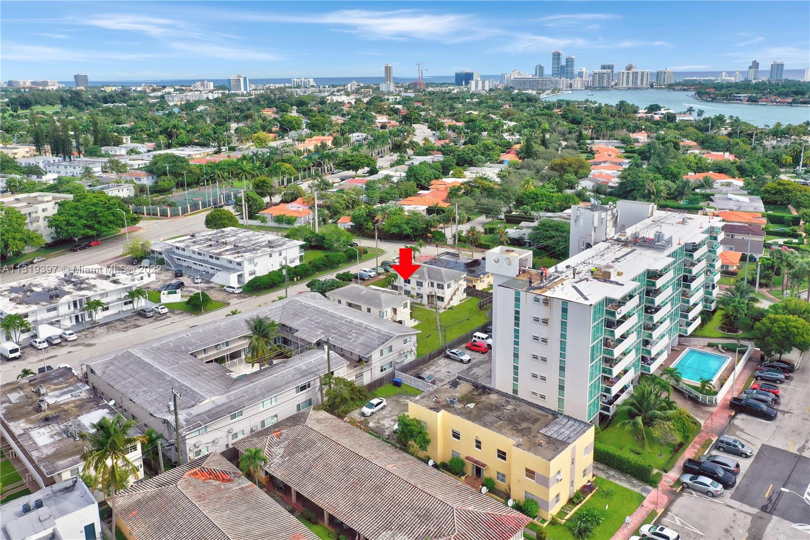 1910 Biarritz Dr Miami Beach, FL 33141