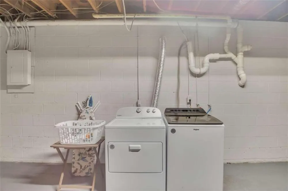 6340 McCollum Lane Acworth, GA 30102