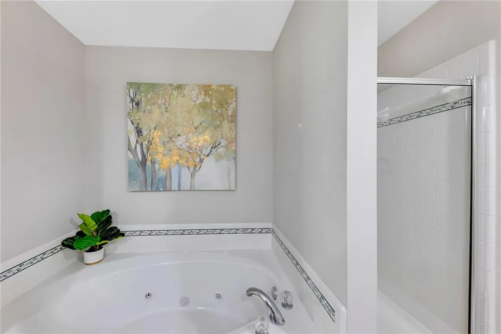 4669 Emerald Willow Drive Acworth, GA 30101