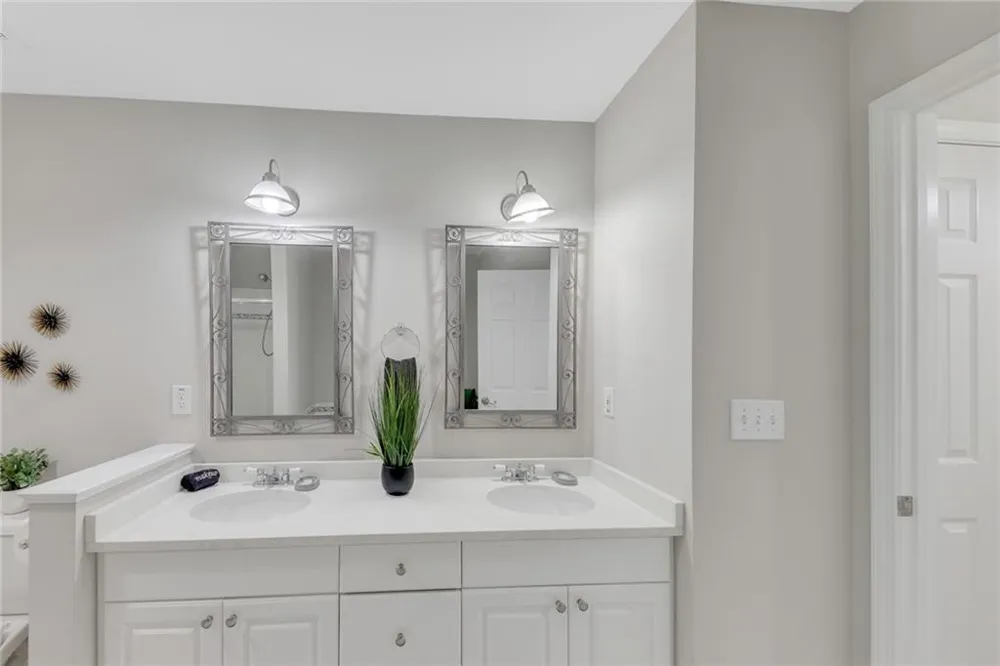 4669 Emerald Willow Drive Acworth, GA 30101
