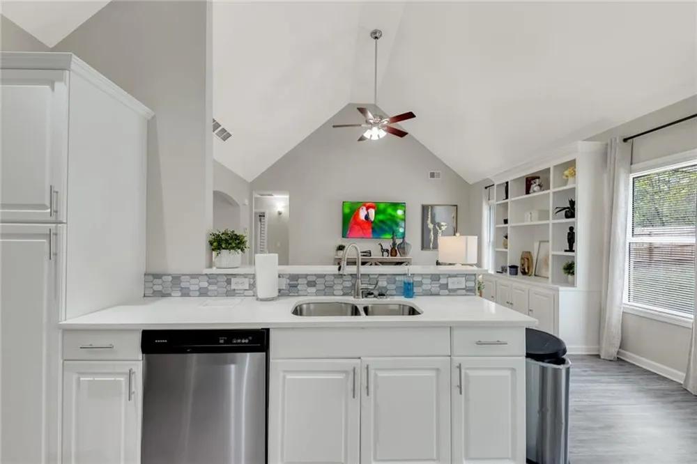 4669 Emerald Willow Drive Acworth, GA 30101