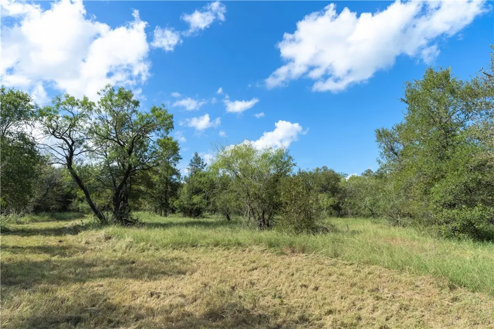 S Hwy 183 Lockhart, TX 78644