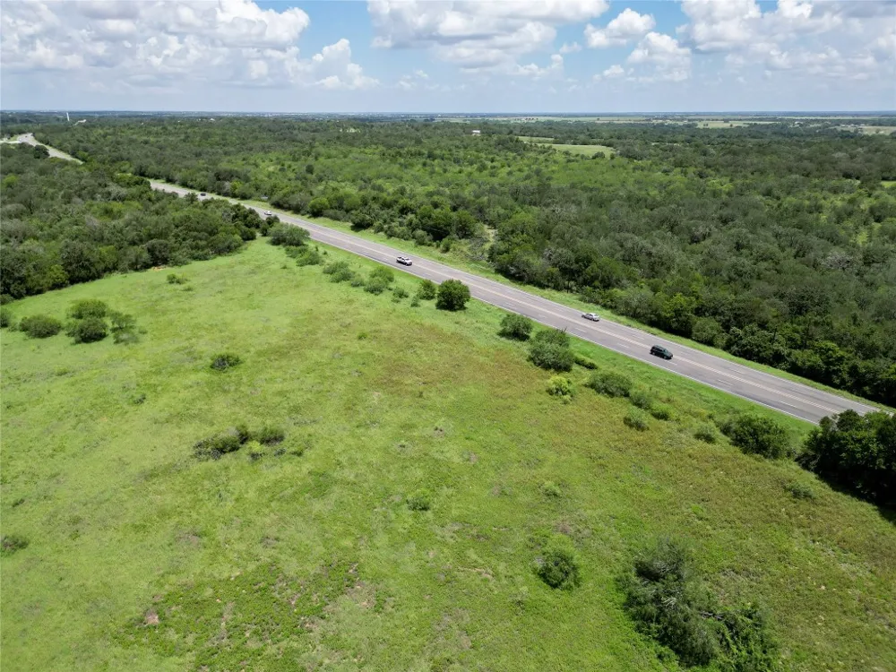 S Hwy 183 Lockhart, TX 78644