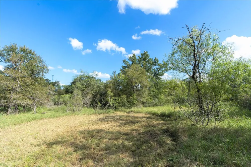 S Hwy 183 Lockhart, TX 78644
