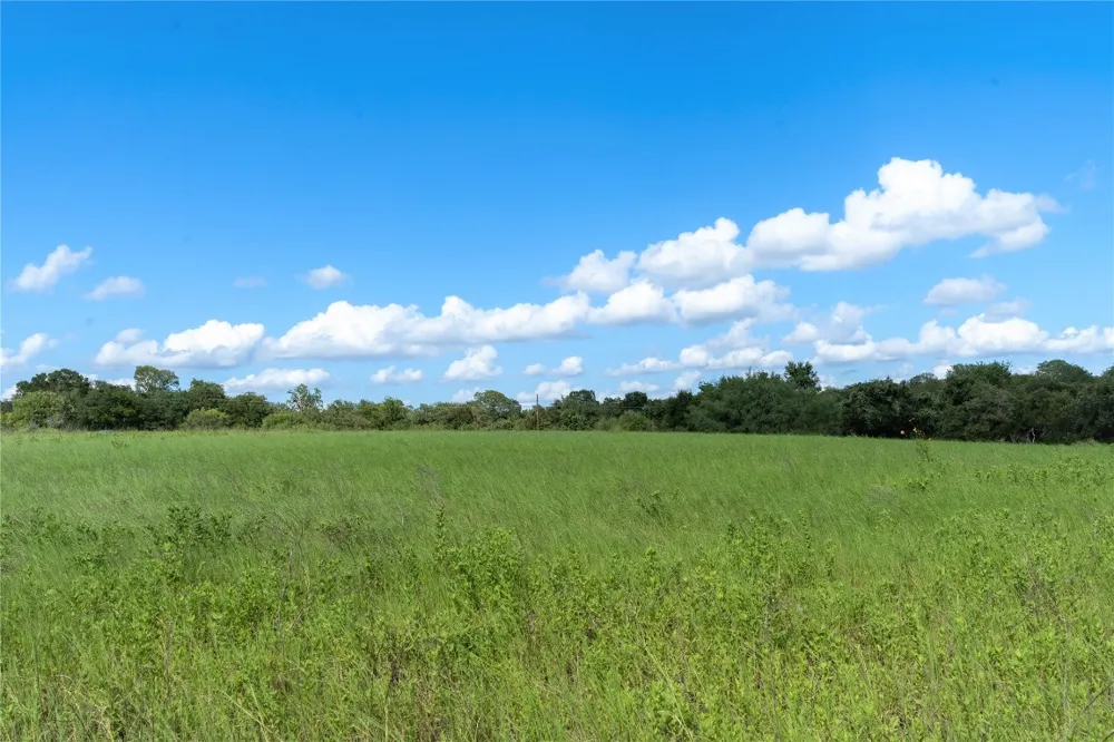 S Hwy 183 Lockhart, TX 78644