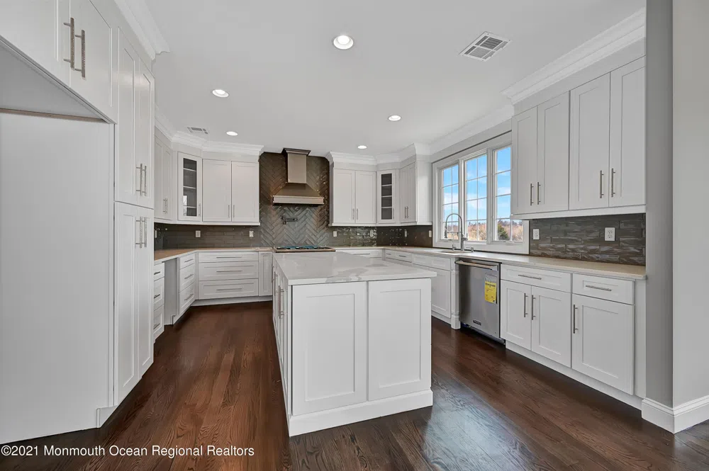 3 Cook Court Millstone, NJ 08535